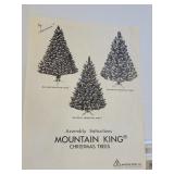 Vint 7" White Mountain King Tree & Wreath Case