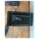 window AC unit