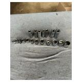 1/2 DRIVE STD. 7/16 TO 1 1/4 SOCKETS