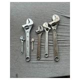 ADJUSTABLE WRENCH SET
