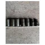 SNAP ON METRIC AND STD 12 POINT 3/8 DRIVE