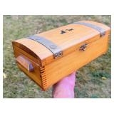 1936 JEWELRY / TRINKET / NOTIONS WOOD BOX