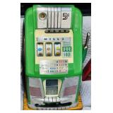 SLOT MACHINE - MILL 5 cents 7-7-7 circa 1940's