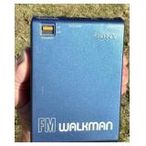 SONY FM WALKMAN - SRF-40W