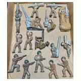 16  MANOIL BARCLAY LEAD SOLDIERS