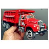 GEARBOX 1960 B-61 MACK DUMP TRUCK