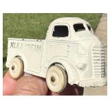 (4) BARCLAY DIECAST SLUSH TOY CARS & TRUCKS 1930