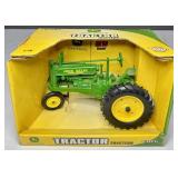 JOHN DEERE GENERAL PURPOSE TRACTOR MIB 1:16 - ERTL