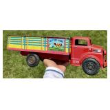 LUMAR MARX LAZY DAY FARMS PRESSED STEEL DAIRY TRUC