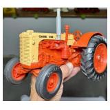 CASE 600 TRACTOR CASE 2470 4WD TRACTOR MOC - ERTL