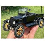 DANBURY MINT 1945 FORD MODET T RUNABOUT