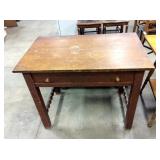 Single Drawer Desk & Chair