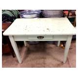 Single Drawer Farmhouse Style Table