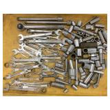 Tray Lot, Sockets, Extensions, Wrenches