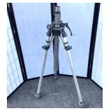 Majestic Aluminum Tripod