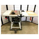 Delta, 10" Contractors Table Saw