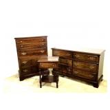 (3) pc  Dark Pine Bedroom Set