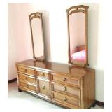 (4) pc Thomasville Bedroom Set