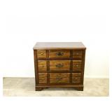 Thomasville Huntley Oak Small Chest