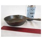 #3 Hammered Cast Iron Skillet - Ugly - Egg Skillet