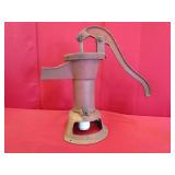 Cast Iron Hand Well Water Pump  17"