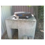 CI Vulcan Communication 40" Manhole Cover