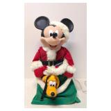 Animated Christmas Mickey Mouse & Pluto
