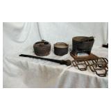 VintagecCast iron Kettles