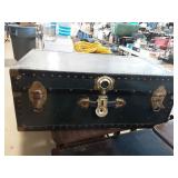 Vtg Travel Trunk