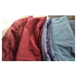Lot of 5 table clothes