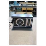 Vtg General Electric  Alarm Clock Radio