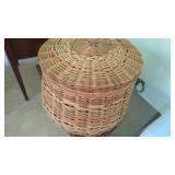 woven basket with lid