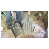 Tub Full yard tools