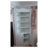 2 corner cabinets