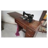 Singer Sewing Machine