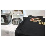 Cleveland Cavaliers shirt, Fuel pump. P74021