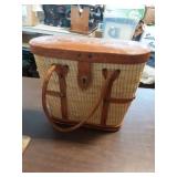 Vtg Leather and Straw Ladies Purse