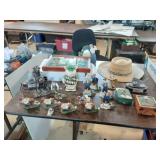 Golfing Knickknacks and Figures