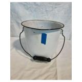 Vtg Enamelware Pail with Handle.