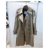 London Fog Trenchcoat Men 42 Reg