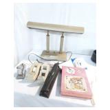 Vtg Banker Style Desk Lamp