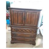 Sumter Cabinet Co. 6-Drawer Dresser