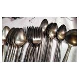 National Silver Co. Silverware set