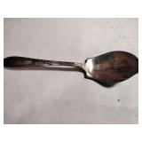 Silver plated pie knife