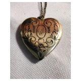 Heart Pendant necklace
