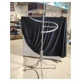 Circular Clothing Rack