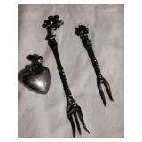 Heart earring and 2 forks