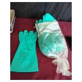 Edmont Sol-Vex Work Gloves