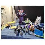 Small Toy Lot.