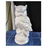 Ceramic Owl Figure with Lustre Finish.